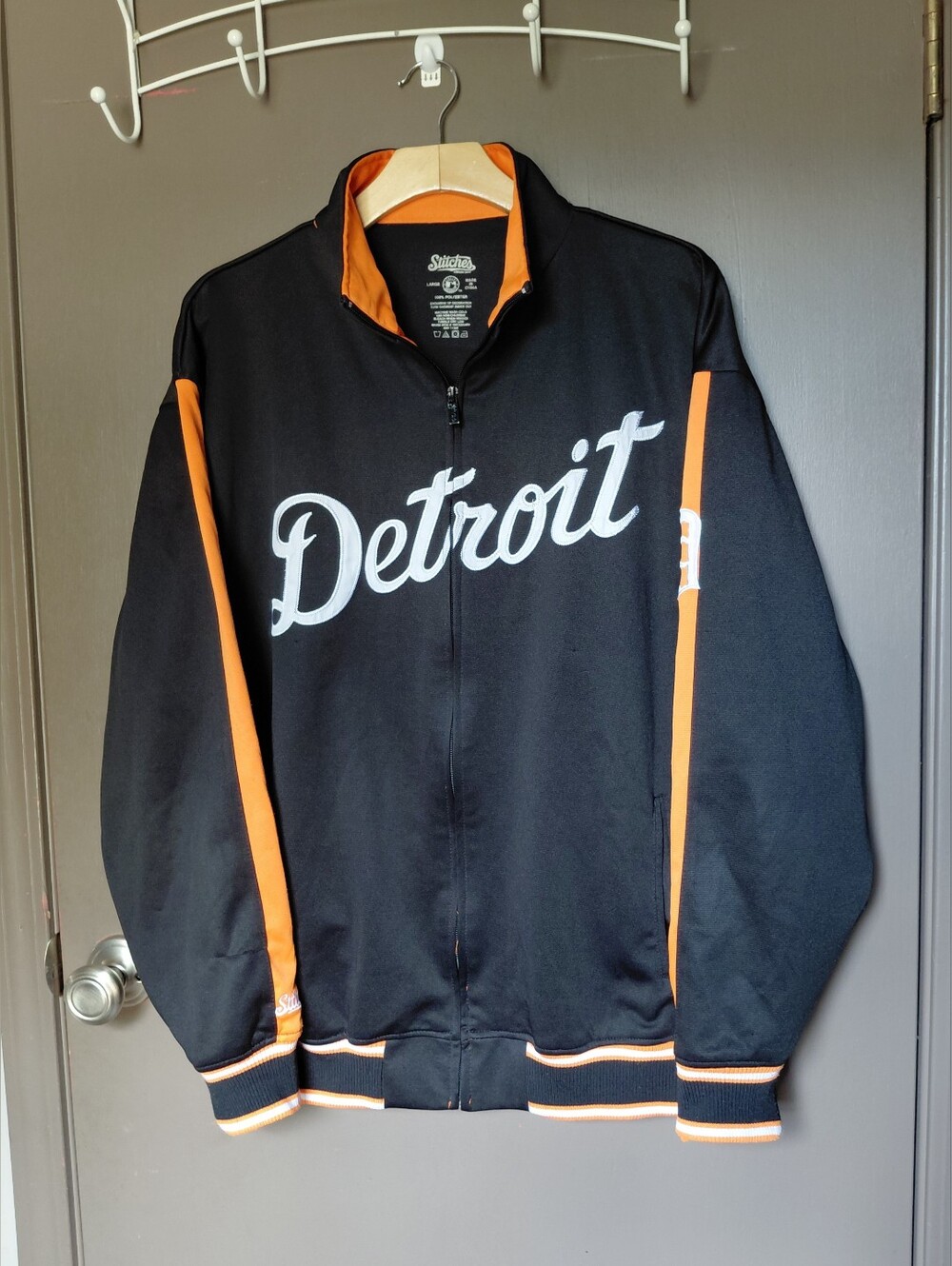 Vintage Stitches Black and Orange Detroit Tigers Zip-Up Sweater Jacket